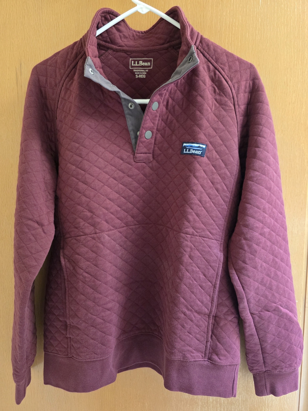 L.L. Bean Quilted Crewneck Pullover in Burgundy